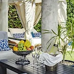 Casakhan, Beautiful Luxury Villa,