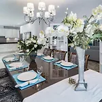 Casakhan, Beautiful Luxury Villa,