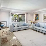 Casakhan, Beautiful Luxury Villa, Villa *