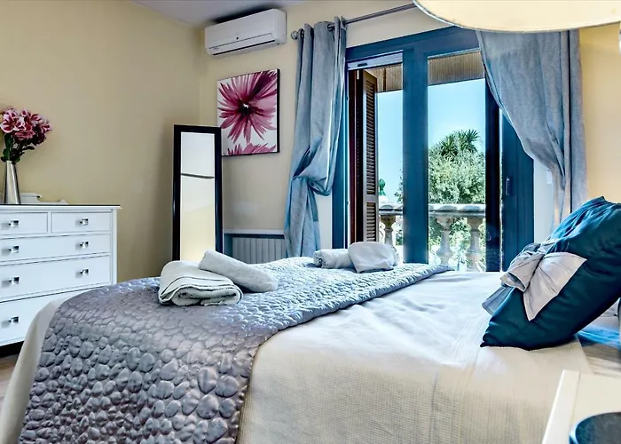 Casakhan, Beautiful Luxury Villa, Вилла