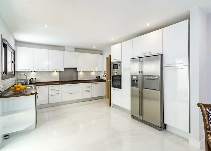 Casakhan, Beautiful Luxury Villa, Вилла *