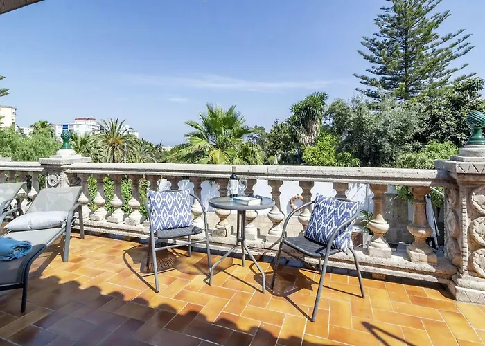 别墅 Casakhan, Beautiful Luxury Villa, *