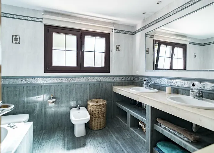 Casakhan, Beautiful Luxury Villa, 马尔韦利亚