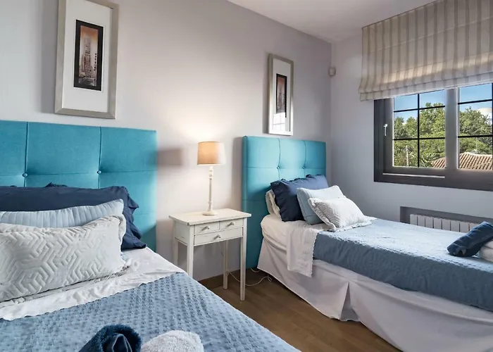 Casakhan, Beautiful Luxury Villa, 马尔韦利亚