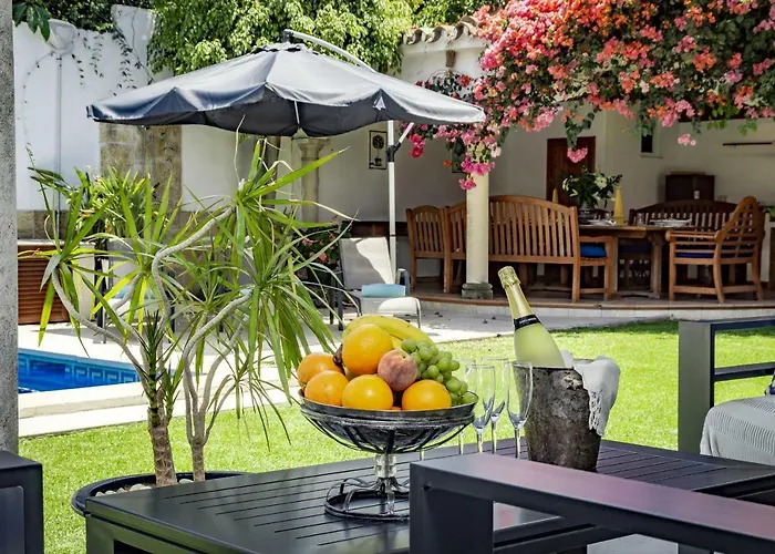 Casakhan, Beautiful Luxury Villa, 别墅 马尔韦利亚