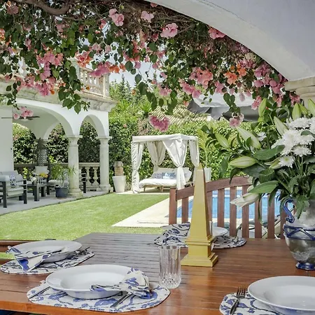 Casakhan, Beautiful Luxury Villa,