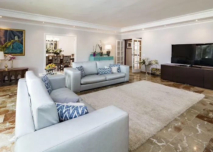 Villa Casakhan, Beautiful Luxury Villa, Marbella